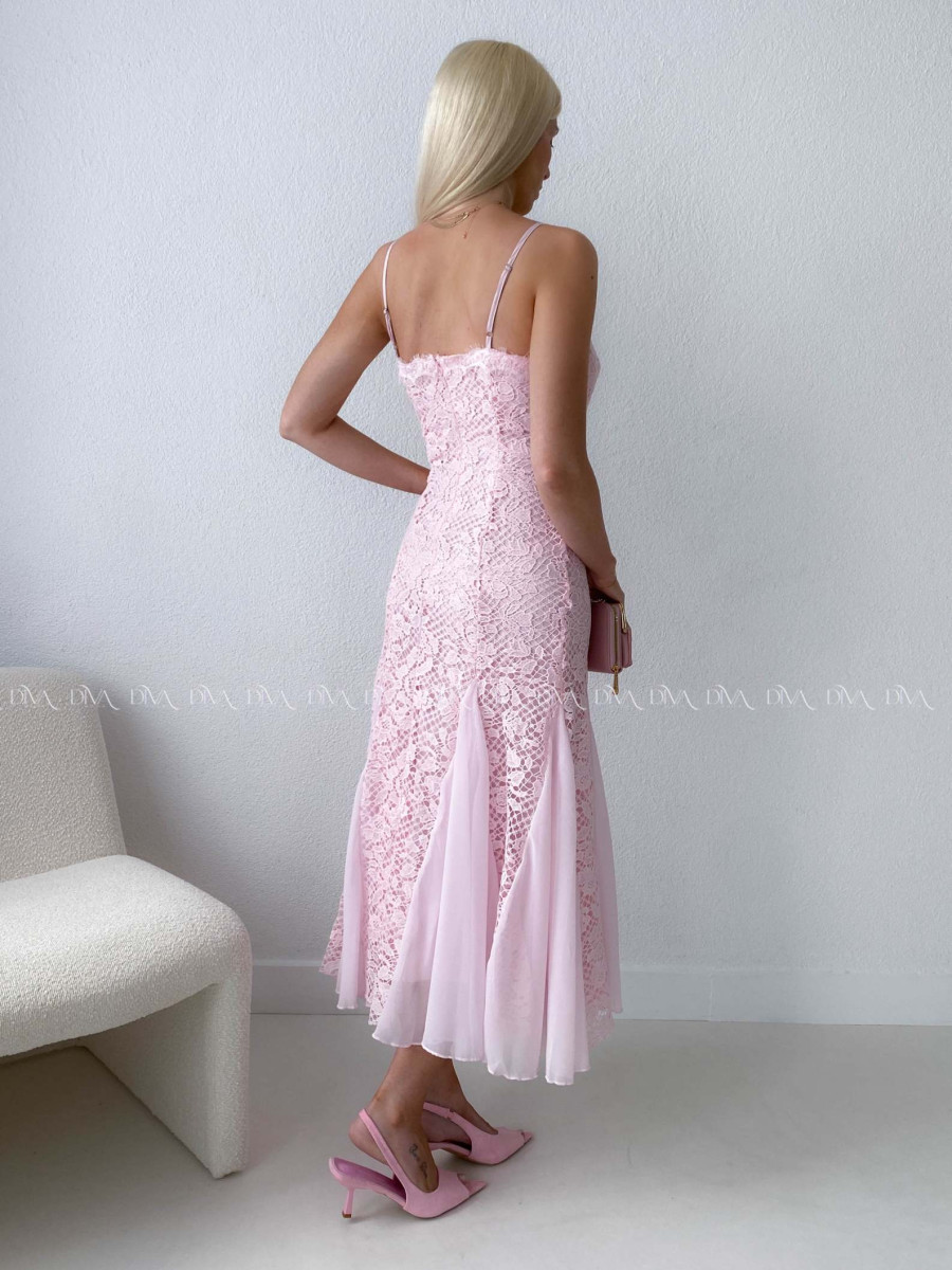 Háčkované elegantné maxi šaty na ramienka ružové AB 165