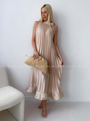 Elegantné saténové plisované maxi šaty zlaté AB 171