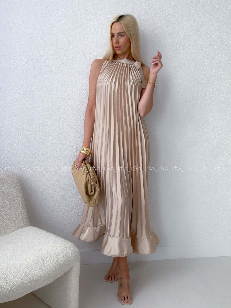 Elegantné saténové plisované maxi šaty zlaté AB 171