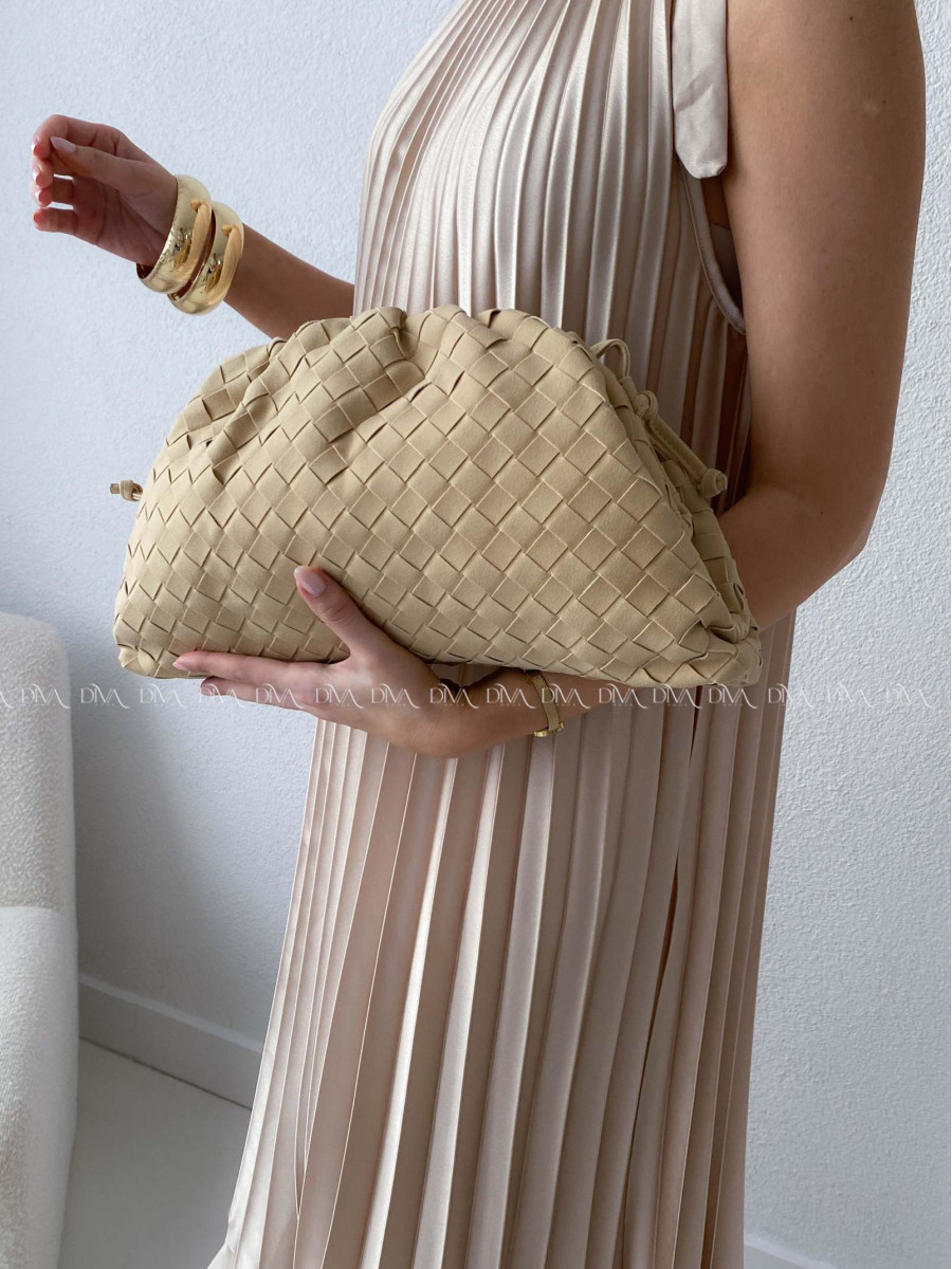 Prepletaná pouch kabelka s remienkom béžová