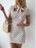 Puzdrové bodkované mini šaty s mašľou smotanové AB 184