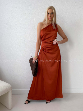 Elegantné splývavé šaty na jedno rameno tehlové AB 191