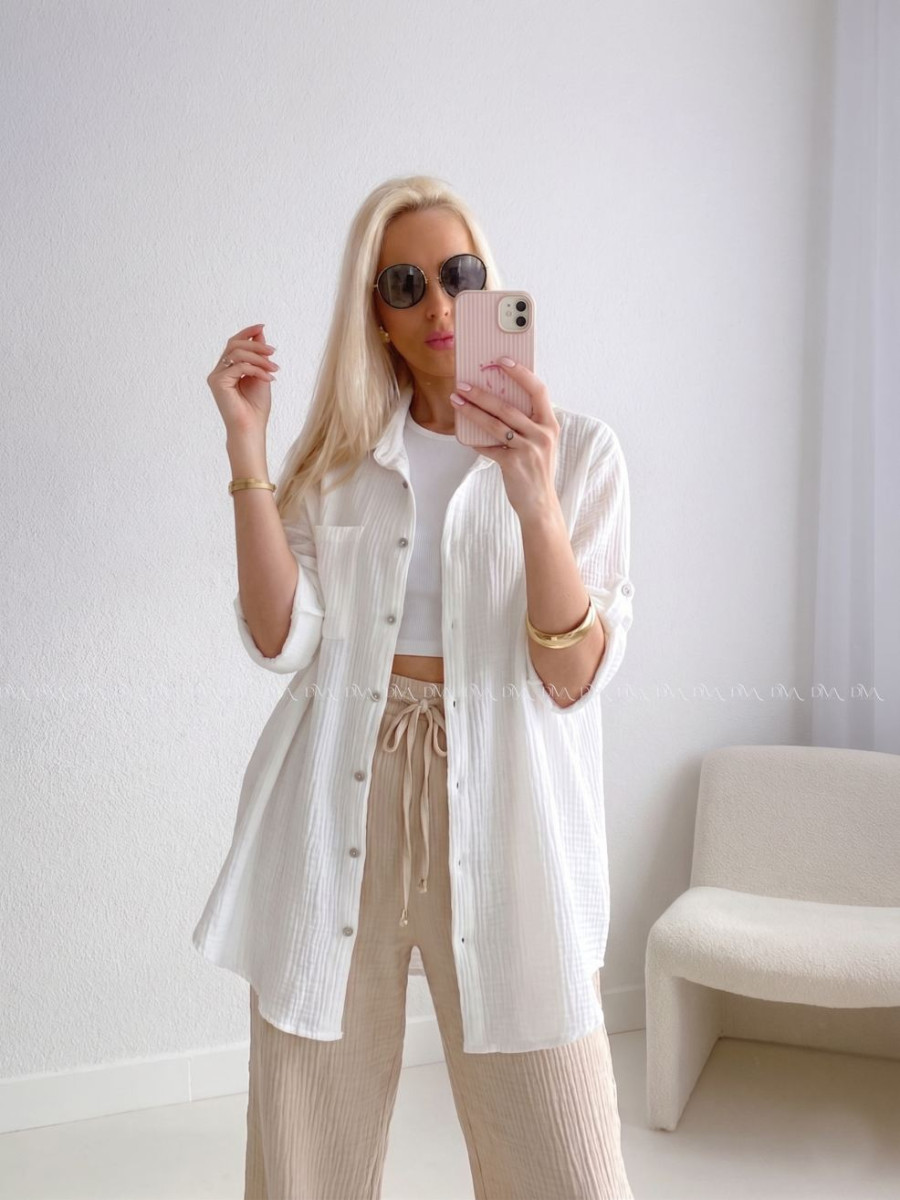 Mušelínová oversize košeľa s vreckom biela AB 314 Mušelínová oversize košeľa s vreckom biela AB 314