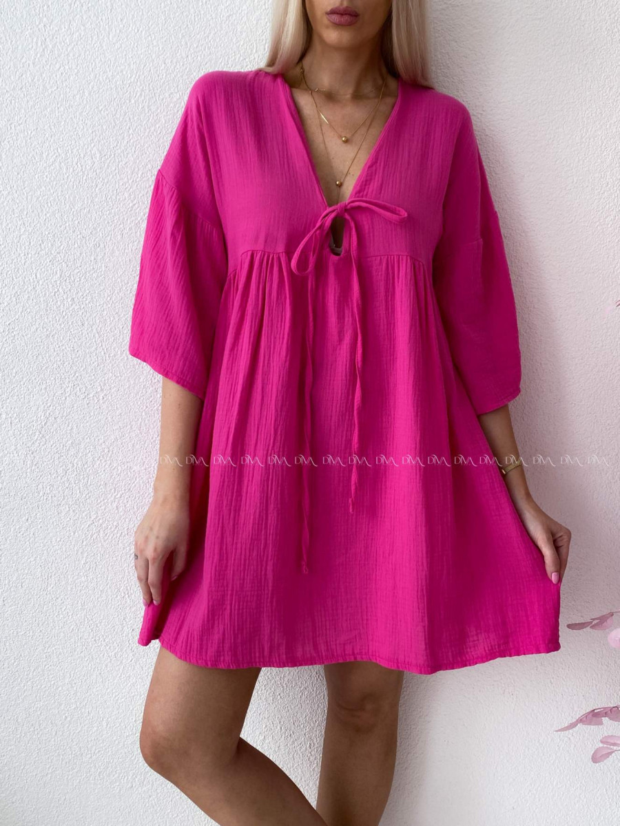 Mušelínové krátke šaty s viazaním fuchsia AB 400 Mušelínové krátke šaty s viazaním fuchsia AB 400