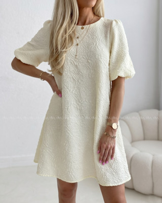 Elegantné šaty s 3d kvetmi rosses vanilkové AB 108