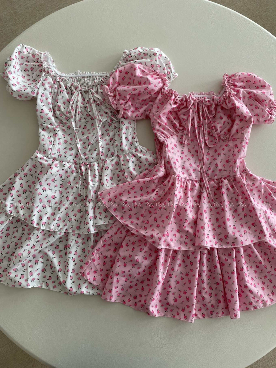 Kvetinkové mini šaty hispánky biele AB 409