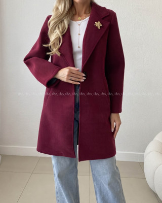 Midi prechodný kabát s brošňou burgundy AB 59