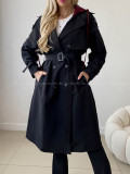 Čierny prechodný trenchcoat AB 91 Čierny prechodný trenchcoat AB 91