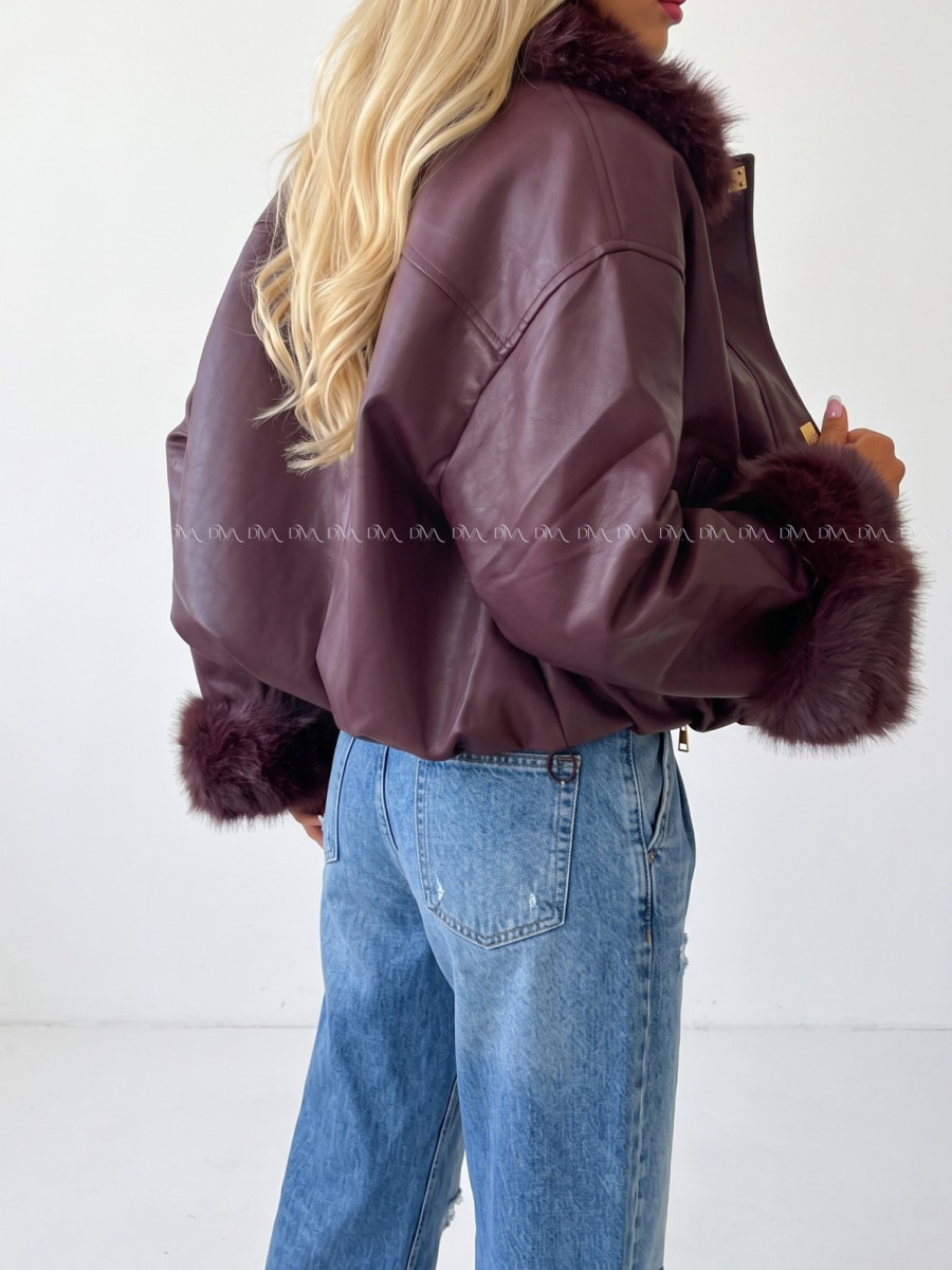 Oversize zateplená koženka s kožušinou burgundy AB 830