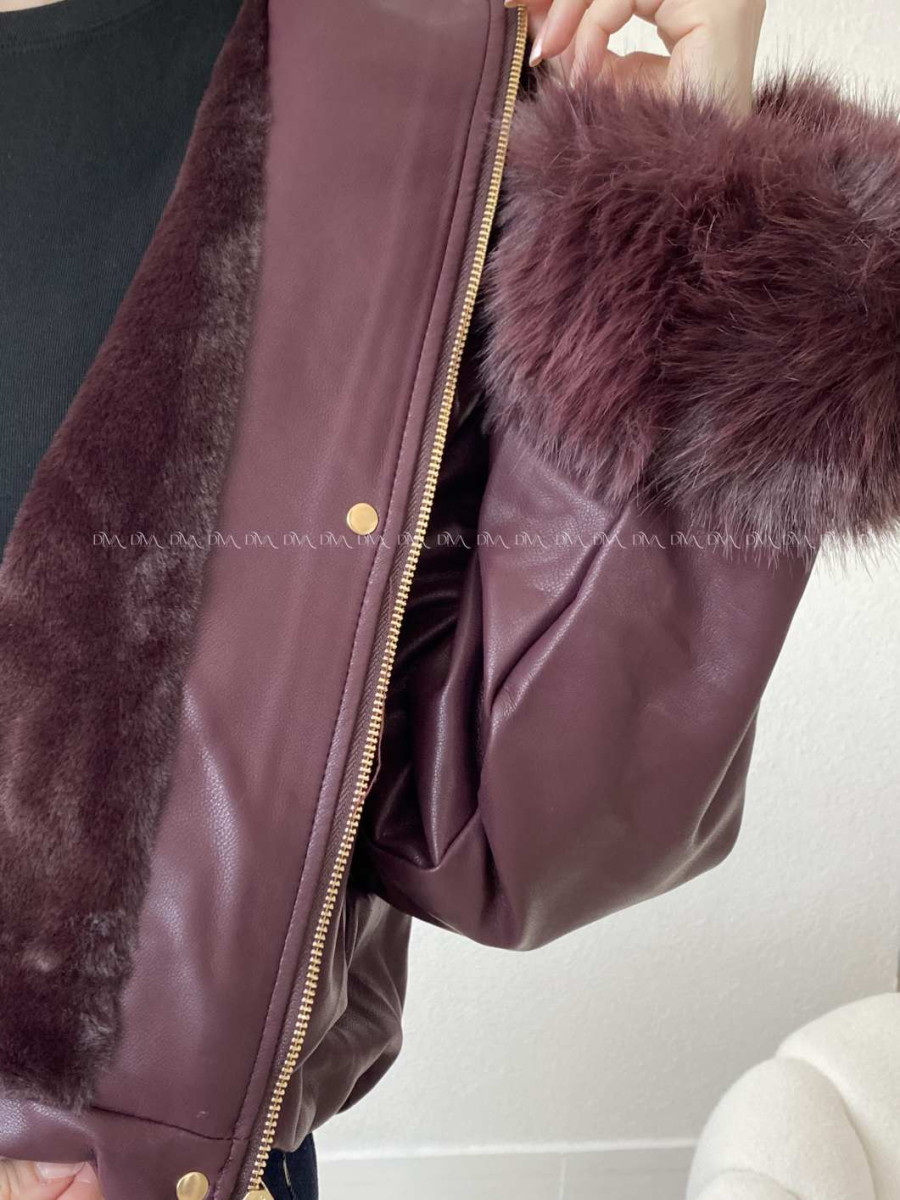 Oversize zateplená koženka s kožušinou burgundy AB 830