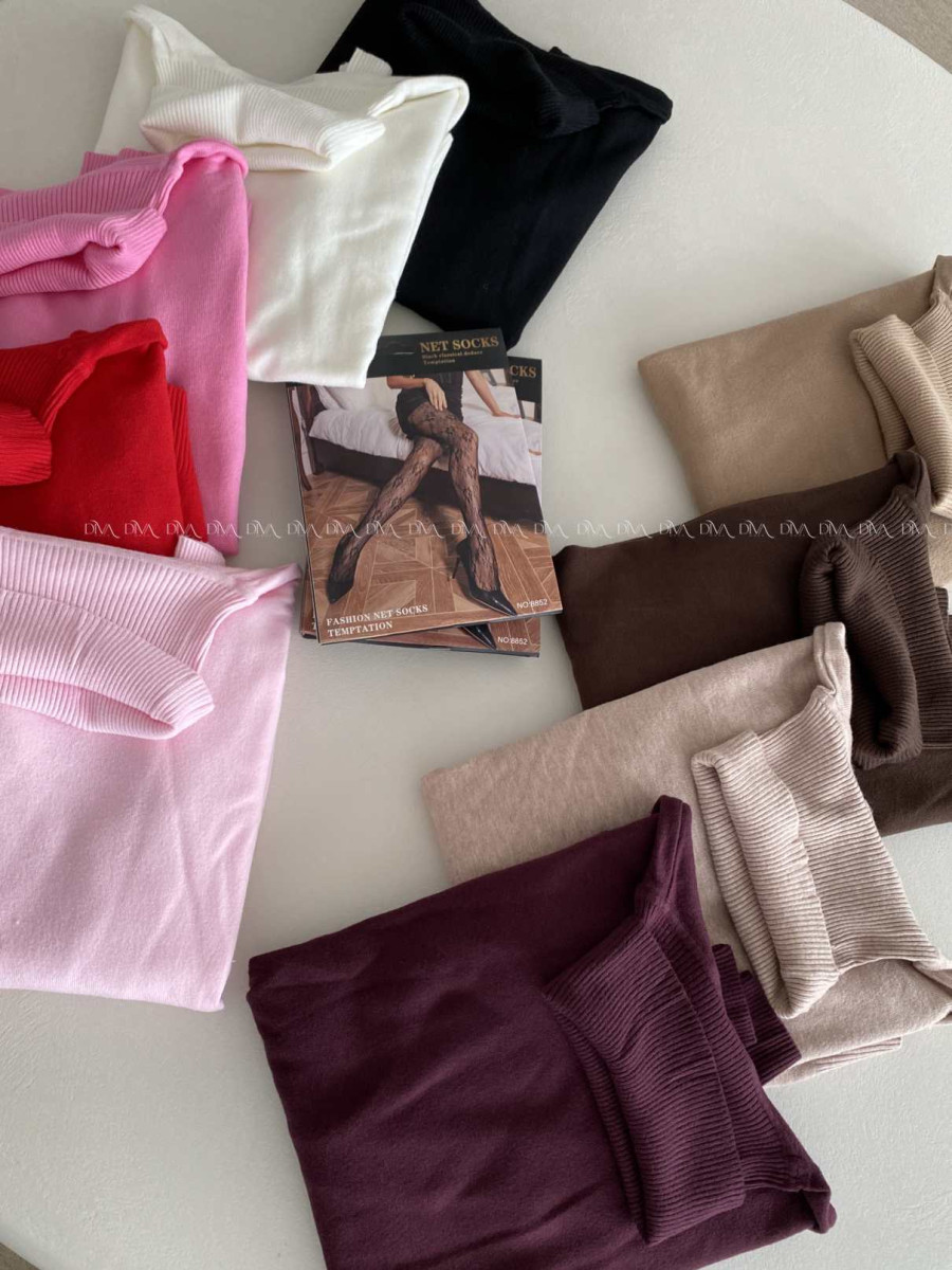 Basic hladký rolák čierny SS 23 Basic hladký rolák čierny SS 23