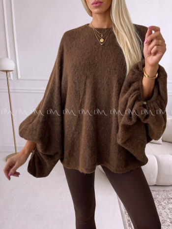 Oversize sveter s puf rukávmi čokoládový AB 909