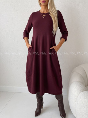 Maxi šaty hruškového strihu burgundy AA 105