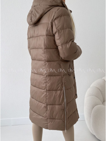 Zimná maxi bunda s prešívaním hnedá A 203 Zimná maxi bunda s prešívaním hnedá A 203