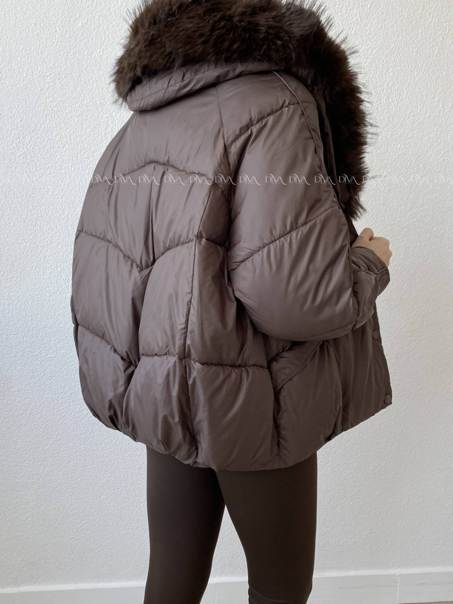 Zimná oversize bunda s kožušinou čokoládová A 211