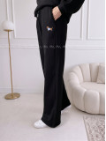 Zateplené tepláky dog wide leg čierne AB 333 Zateplené tepláky dog wide leg čierne AB 333