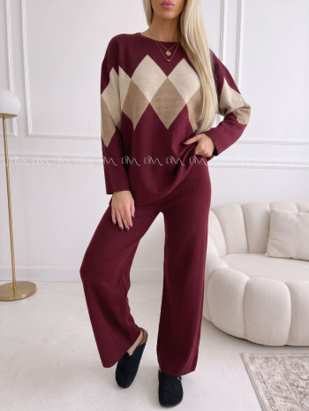 Úpletový komplet triangle burgundy AB 297